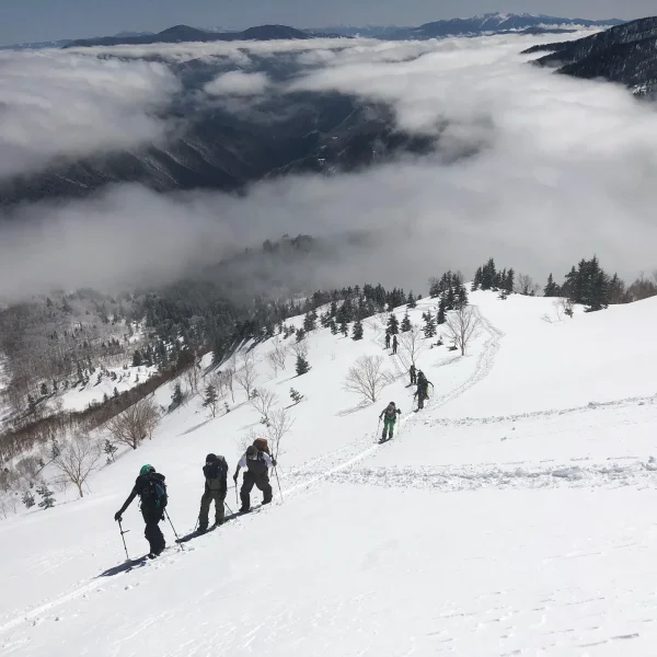 q6DI4clQXdDR-156535562_165534392051391_4572441514874920872_n The Beginner’s Tour Backcountry 野雪體驗-全日6小時|Tropicslide| 白馬 Hakuba