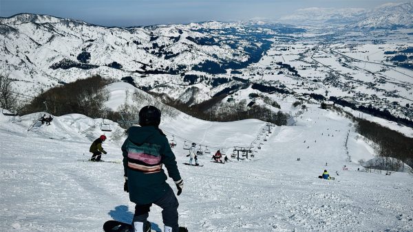 阿龐教練越後湯澤單板滑雪課程-單板初中階教學-中文滑雪教練 全日課程
