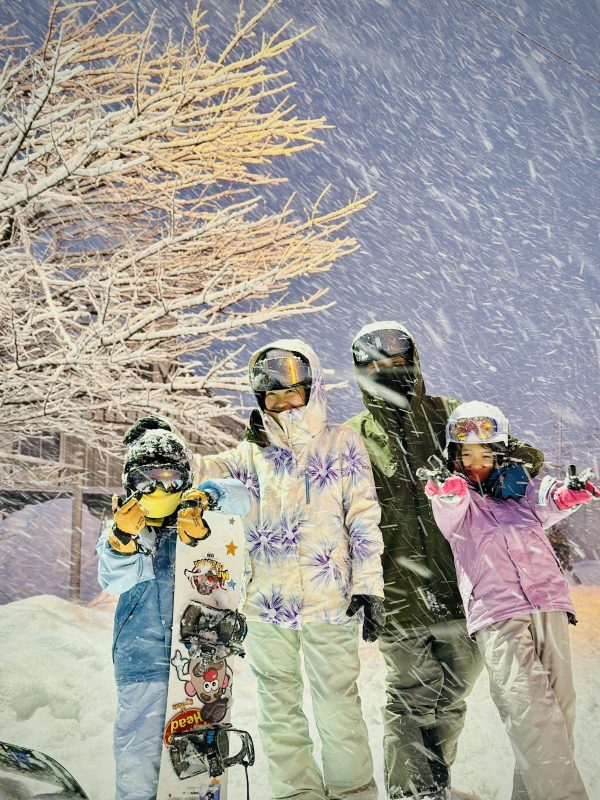 阿龐教練越後湯澤單板滑雪課程-單板初中階教學-中文滑雪教練 全日課程