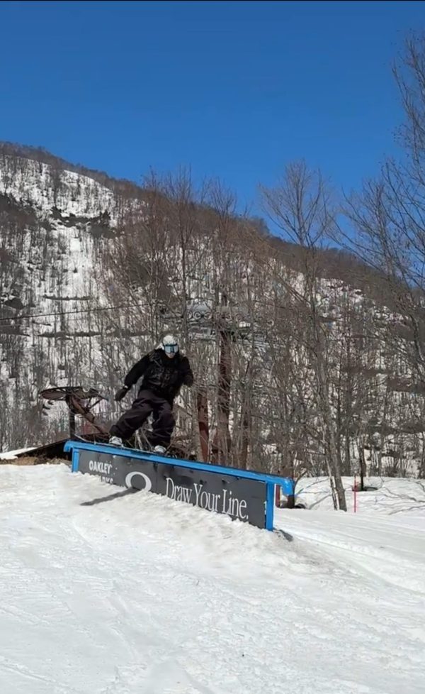 半日課程【3小時】單板滑雪課＊初級至進階皆可指導＊